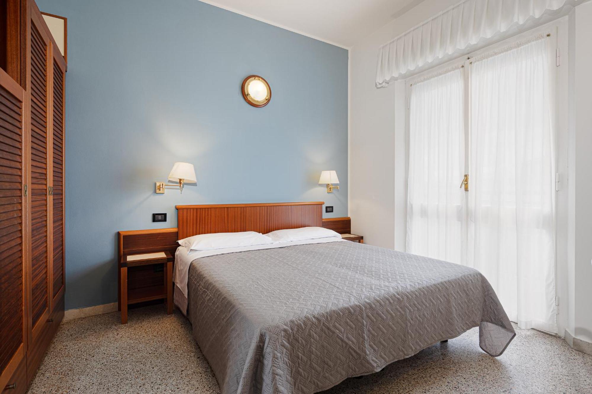 Hotel Avana Fronte Mare 里乔内 外观 照片
