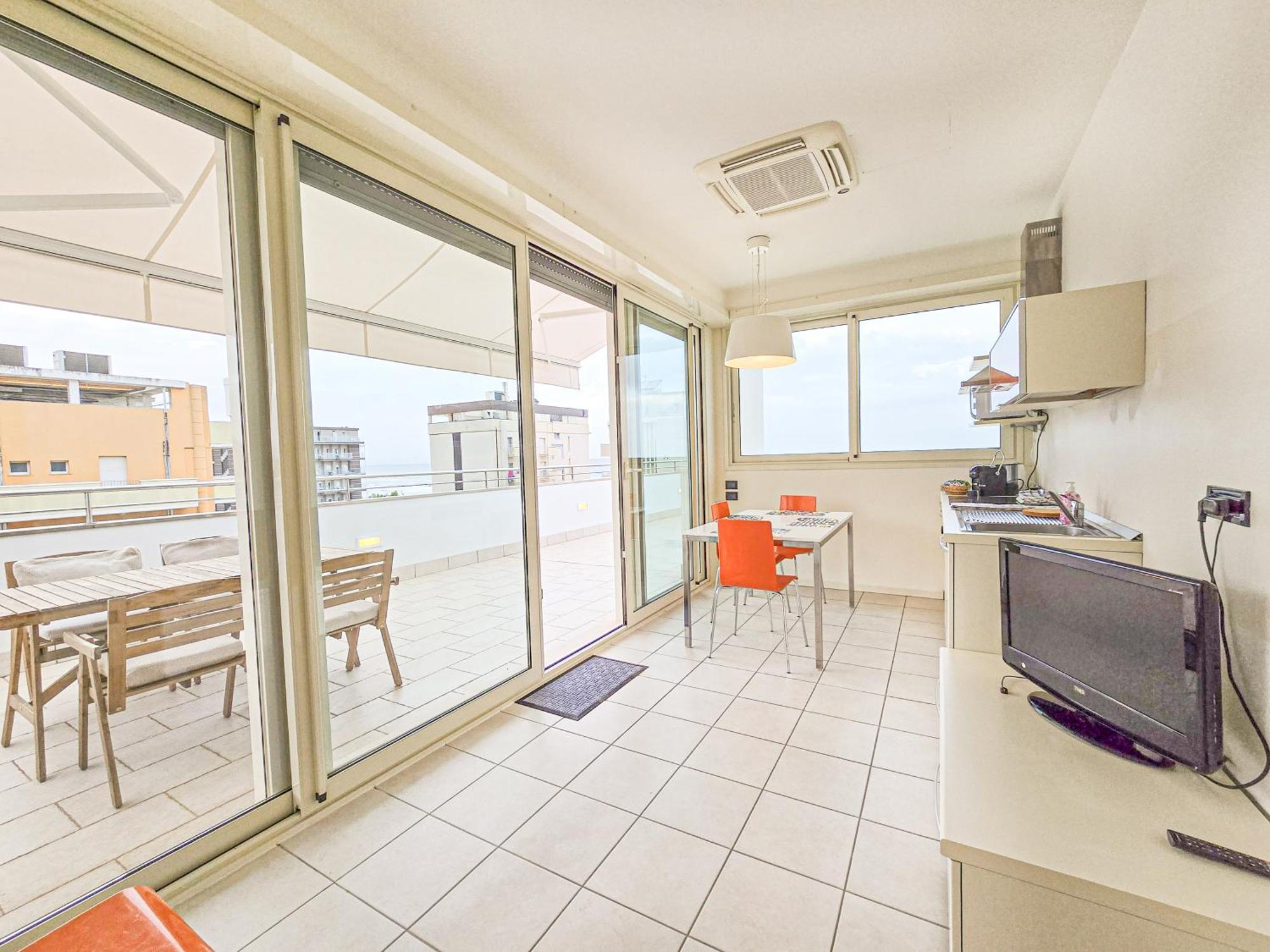 Hotel Avana Fronte Mare 里乔内 外观 照片