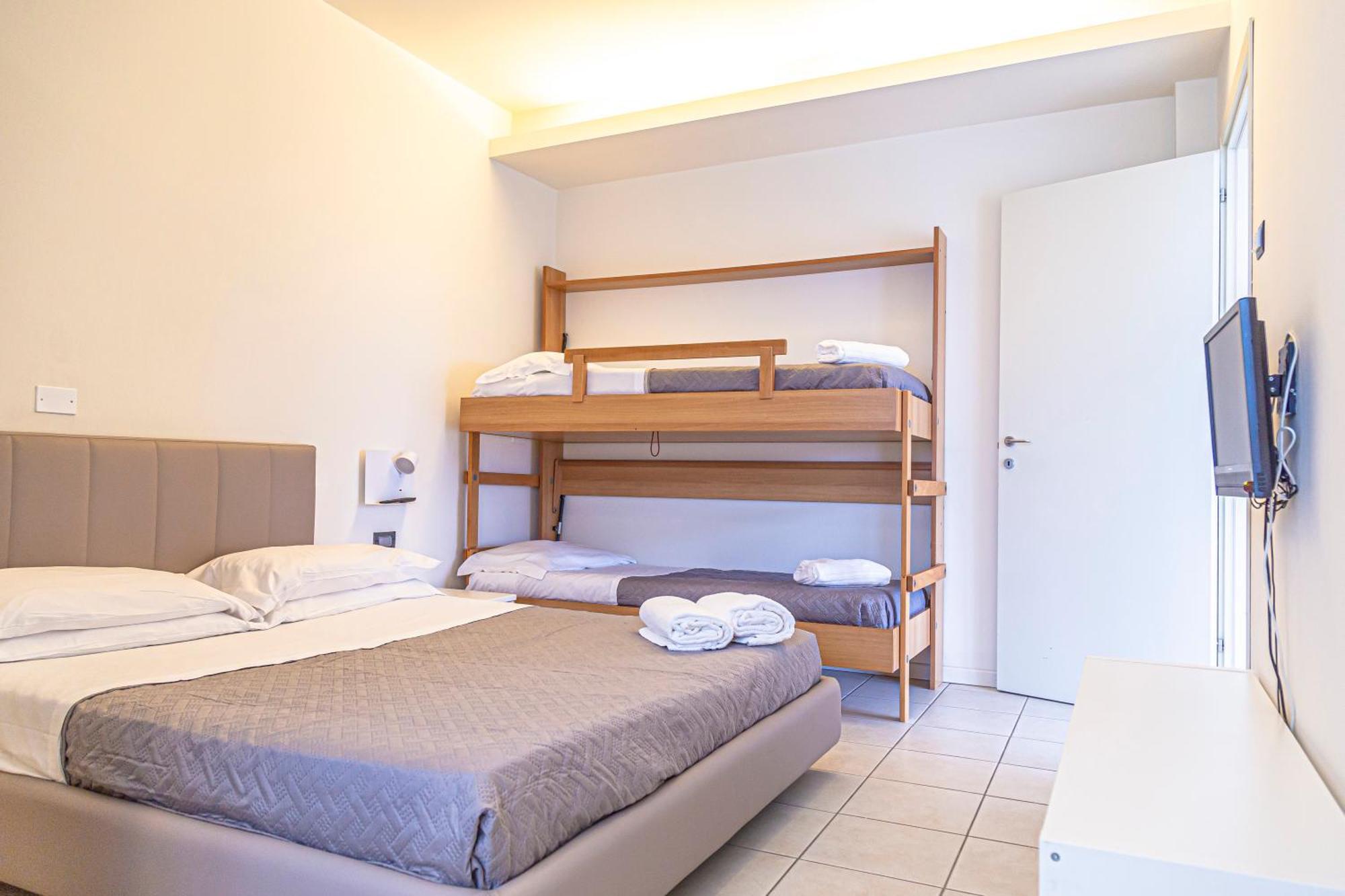 Hotel Avana Fronte Mare 里乔内 外观 照片