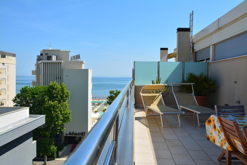 Hotel Avana Fronte Mare 里乔内 外观 照片